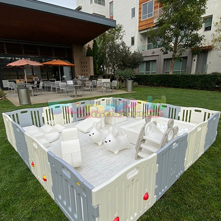 Baby PlaypeIndoor/Outdoor Soft - Kids Outdoor Fence 리뷰 및 가격